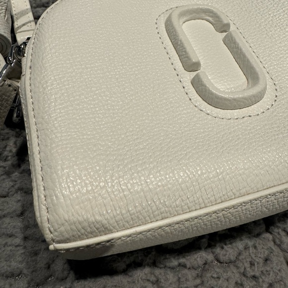 Marc Jacobs White Crossbody - NWOT - Picture 4 of 5